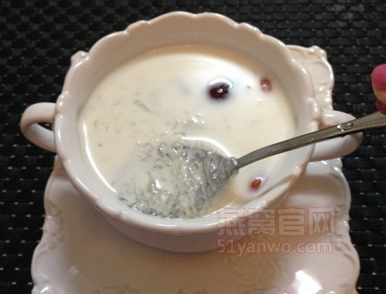 燕窝搭配食用